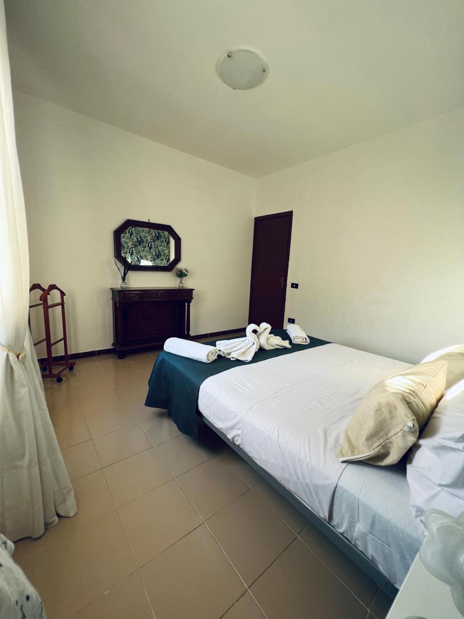 Sun House Apartment Palermo Exterior photo